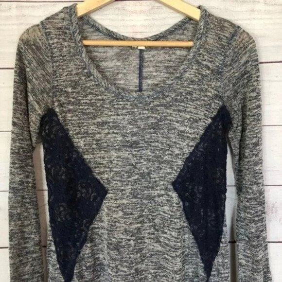 Eyeshadow High Low Gray Blue Lace Long Sleeve XS - Picture 3 of 6